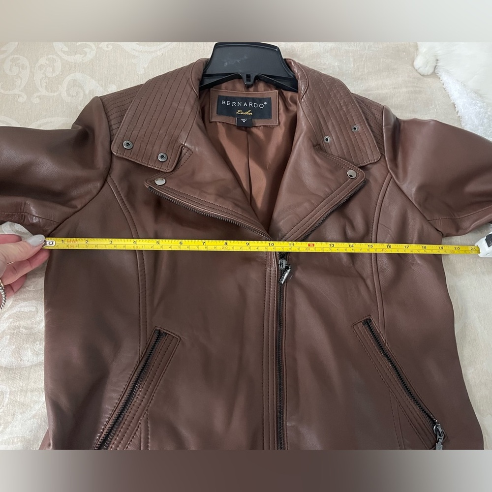 Bernardo Women's Brown Leather Jacket, Size M - Picture 5 of 5